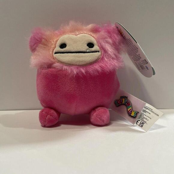 Squishmallow Hailey The Bigfoot Clip-On 3.5” - Picture 1 of 2